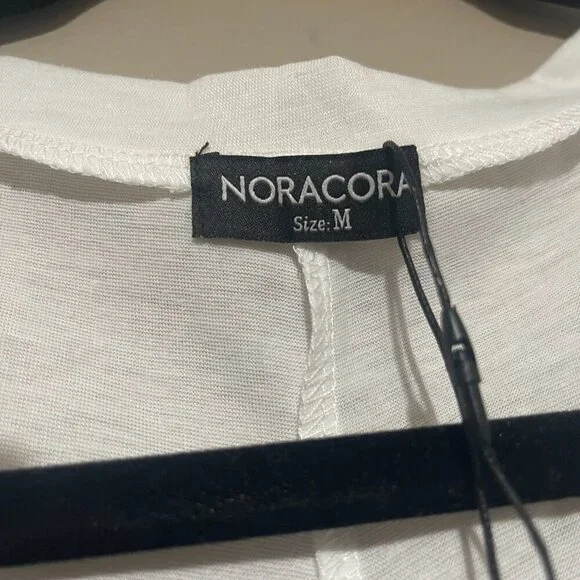 White & Black Summer Top, NORACORA, Medium, NWT - Picture 4 of 9